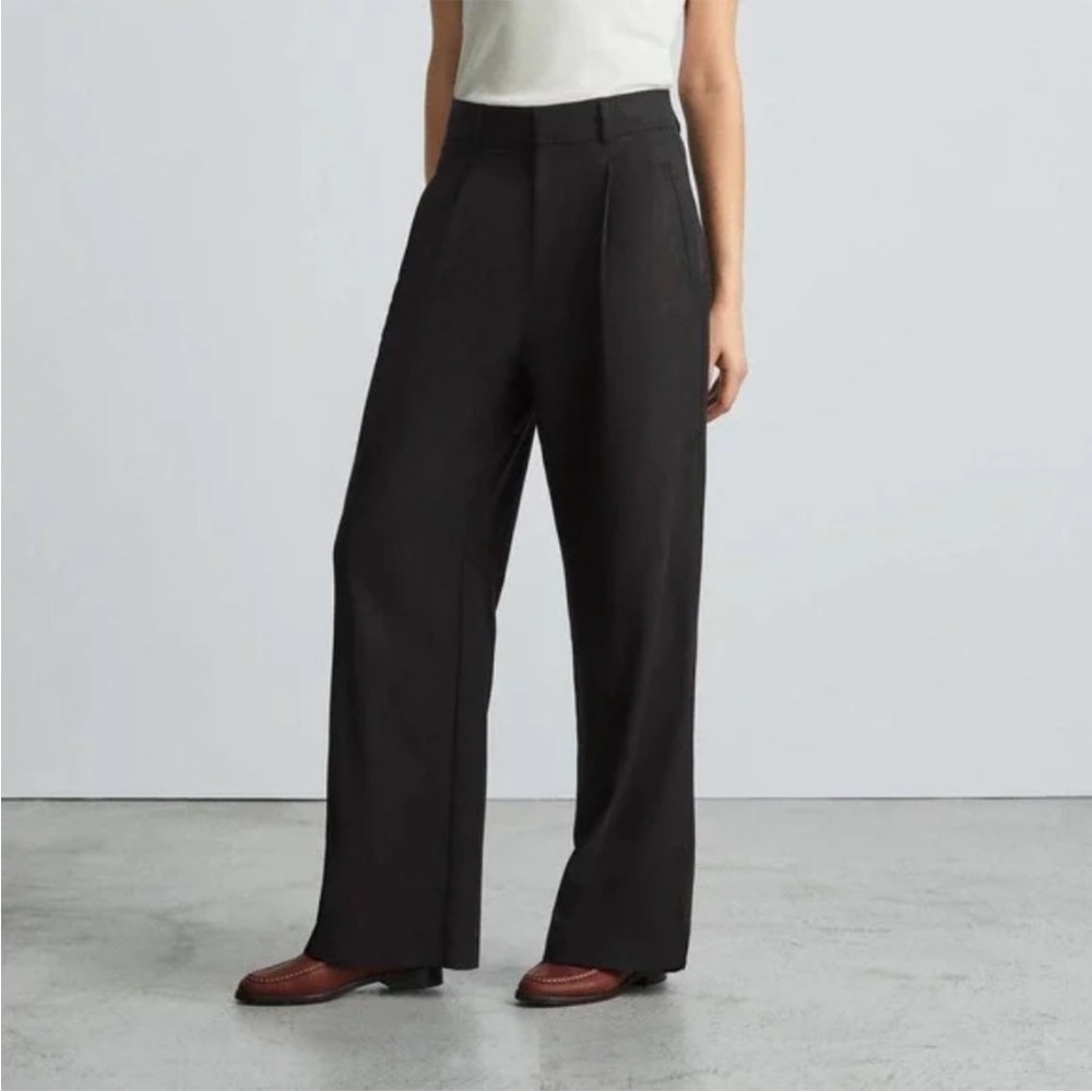 Everlane Black The Way High Drape Pants in Size 2 S
